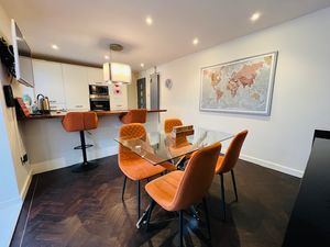 Photo 32- click for photo gallery